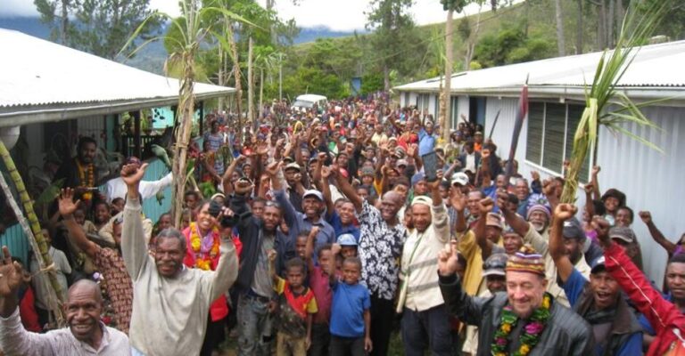 If you have your baby at home in PNG, there’s a 6% chance that baby will die