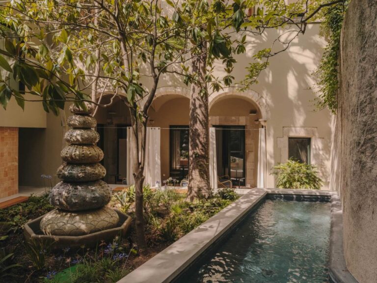 Palau Fugit – Review – The Luxury Editor