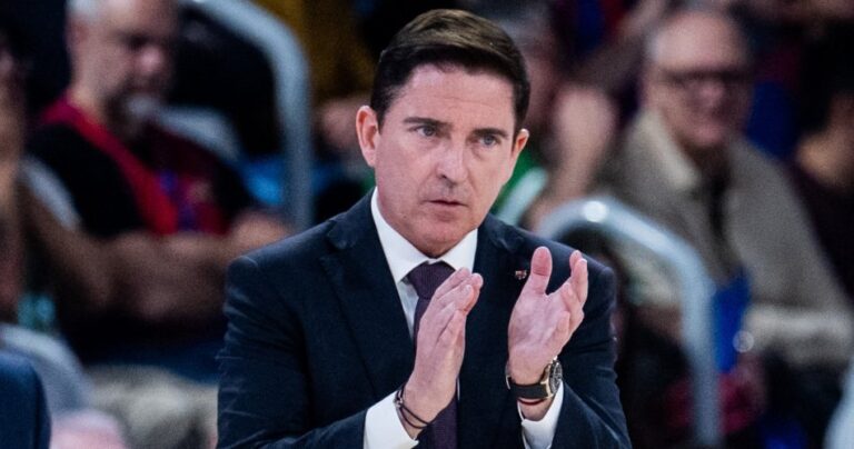Barça falls in Valencia and takes the final to the Palau (1-1)