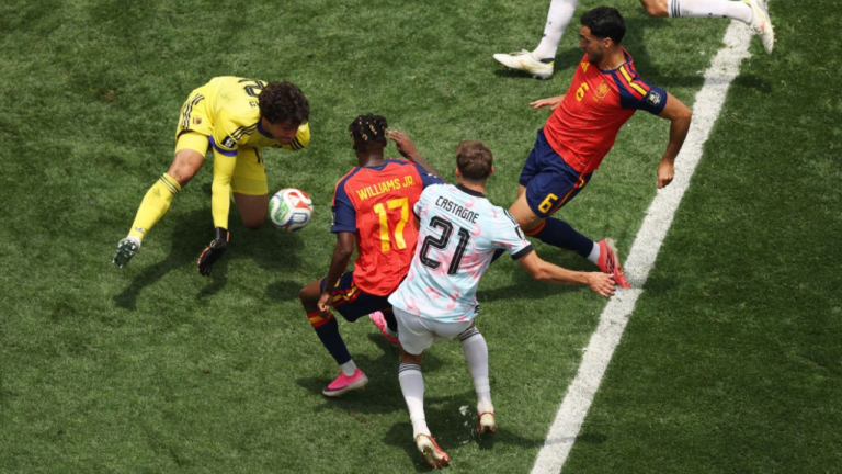Spain through to FIFA semis – FBC News