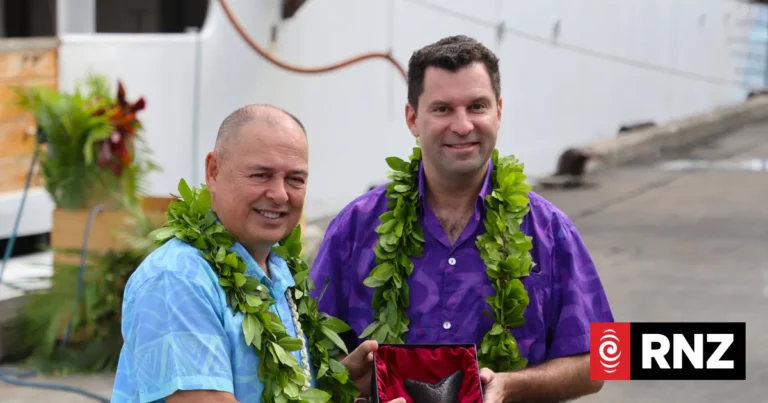 ‘Teeming with life’: Cook Islands officials enthuse over NOAA deep dive