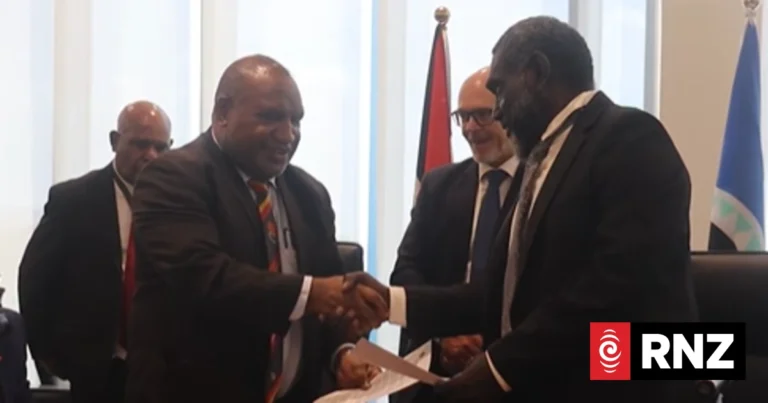 Bougainville and Papua New Guinea decide on date for referendum result to be tabled
