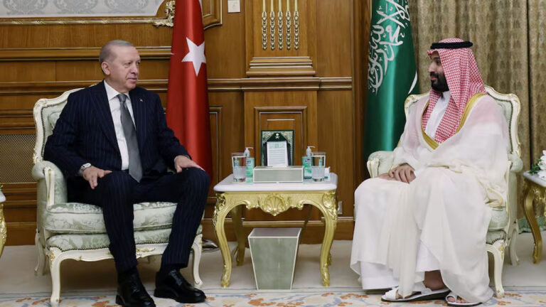Saudi Arabia, Turkey, Pakistan pledge mutual defence as Middle East turmoil escalates – FBC News